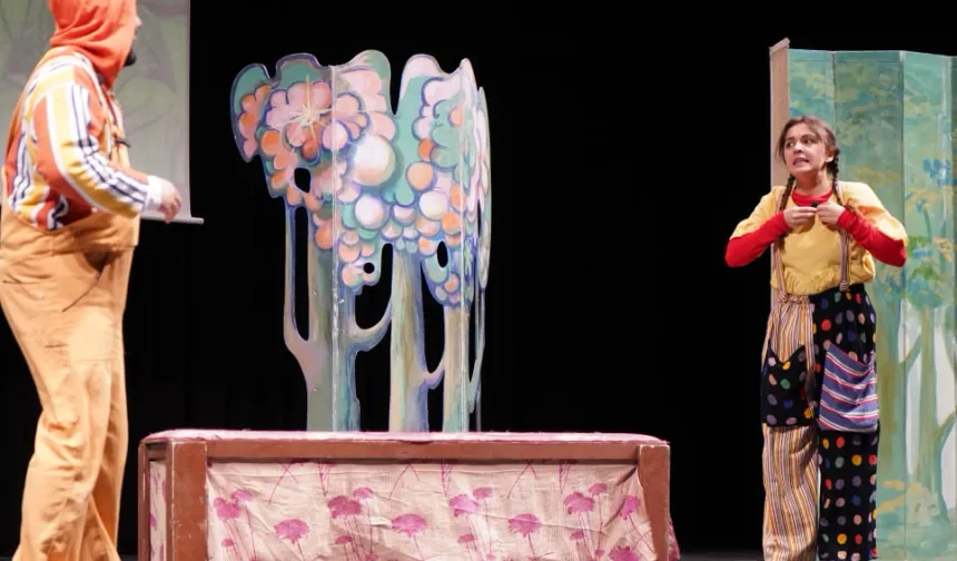 Kocaeli'de Çayırovalı çocuklar, tatilde doyasıya eğleniyor