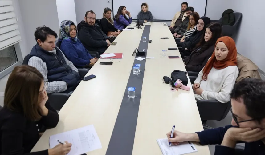 Kocaeli'de Tarım Akademisi mezunlarına tarımsal destekler anlatıldı