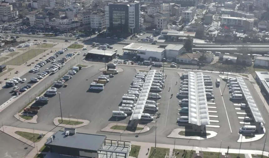 Trabzon'da dolmuşlar yeni yerlerine taşınıyor